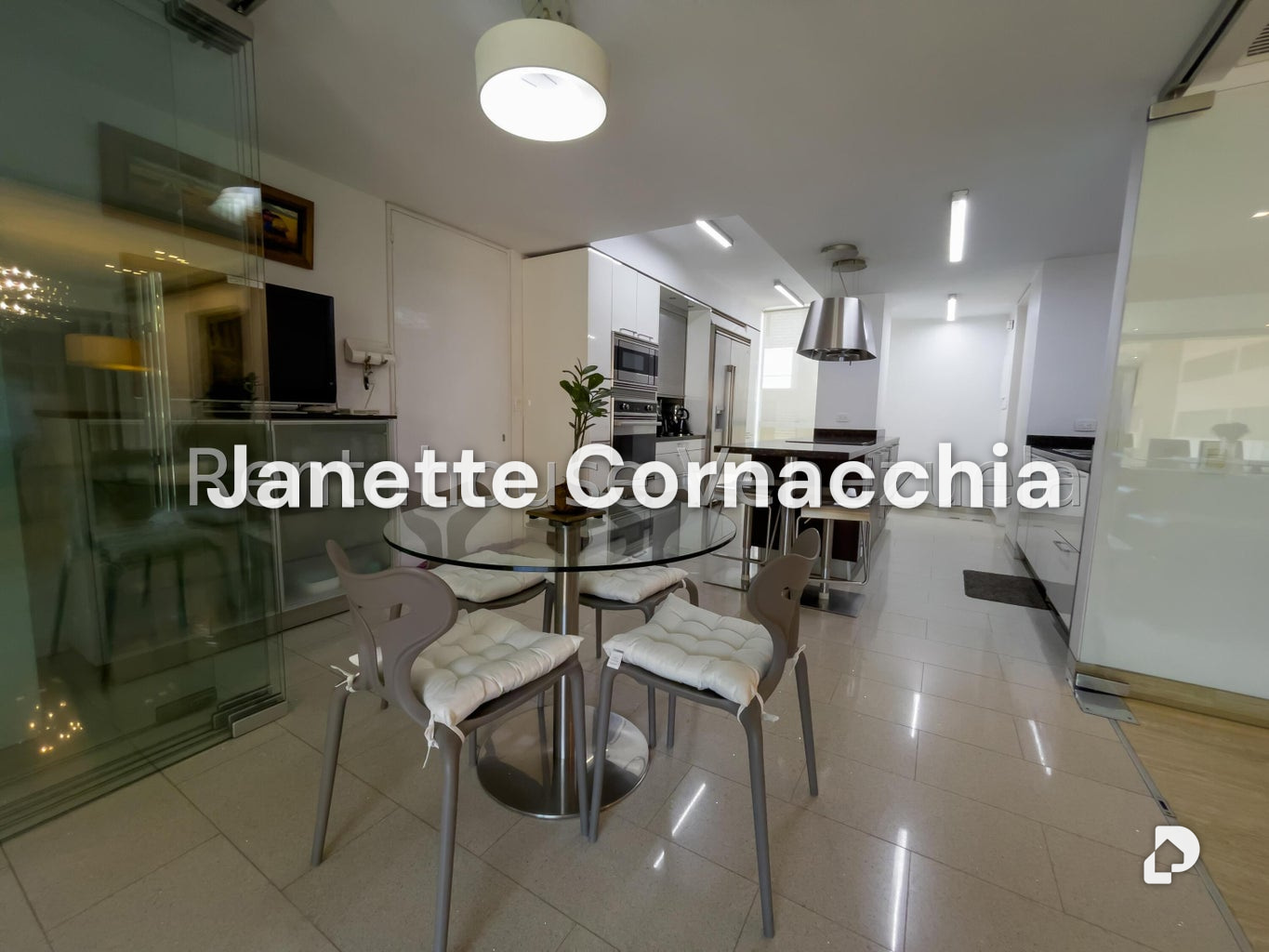 Apartamento en Campo Alegre, Caracas – 10