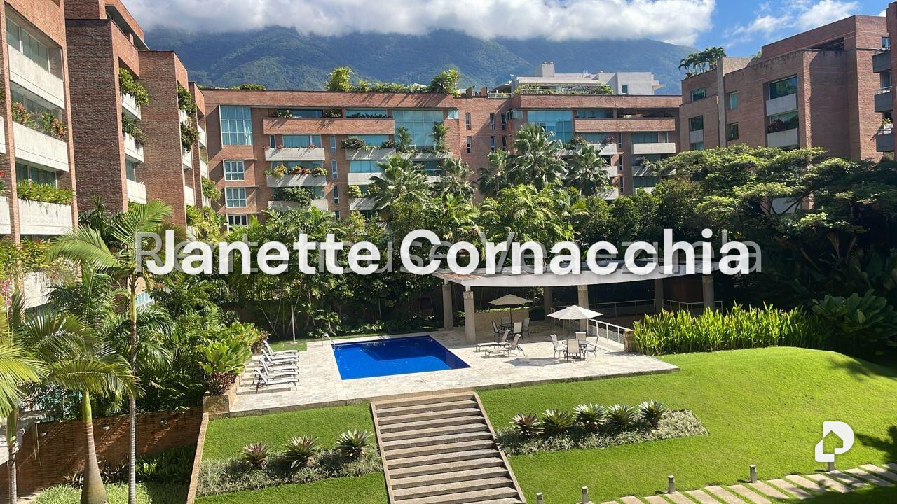 Apartamento en Campo Alegre, Caracas – 2