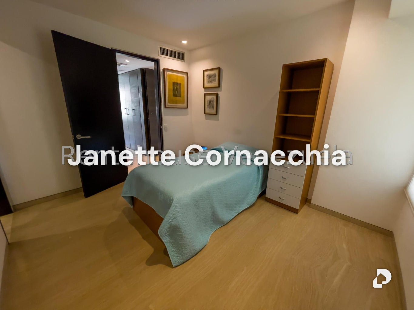 Apartamento en Campo Alegre, Caracas – 23