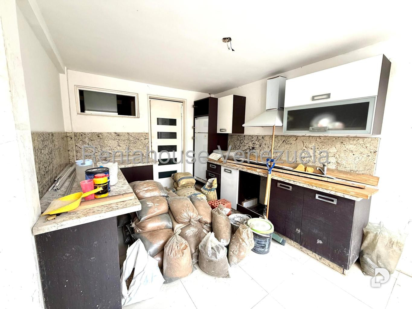 Casa en Miranda, Caracas – 31