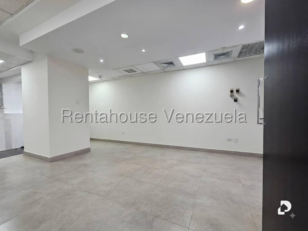 Local comercial en Las Mercedes, Caracas