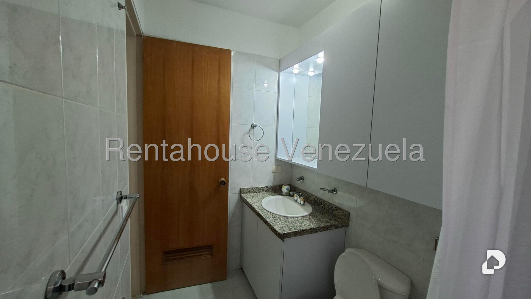 Apartamento en El Rosal, Caracas – 19