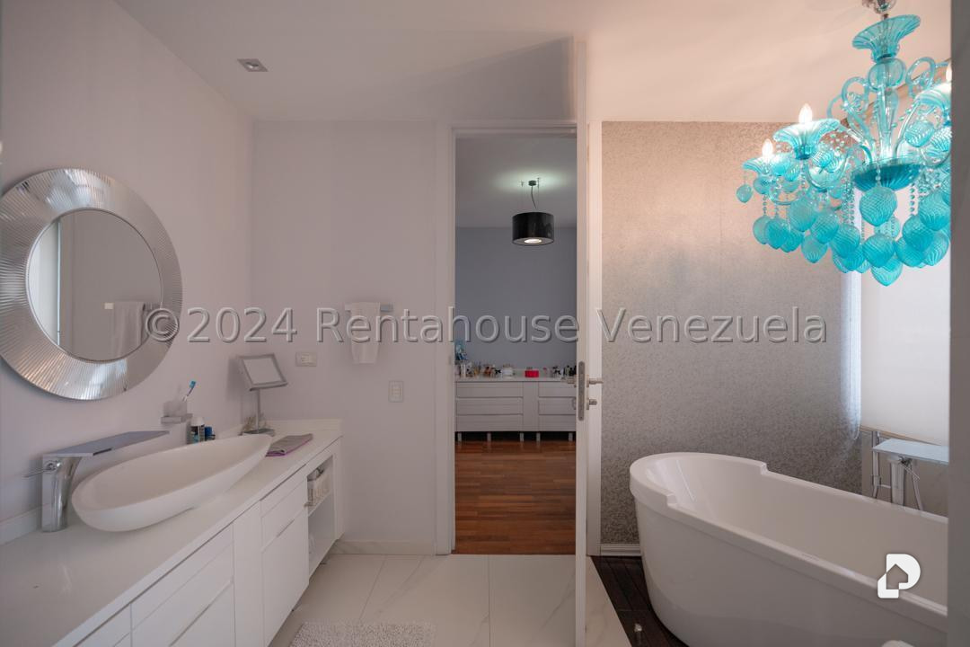 Apartamento en Colinas de Valle Arriba, Caracas