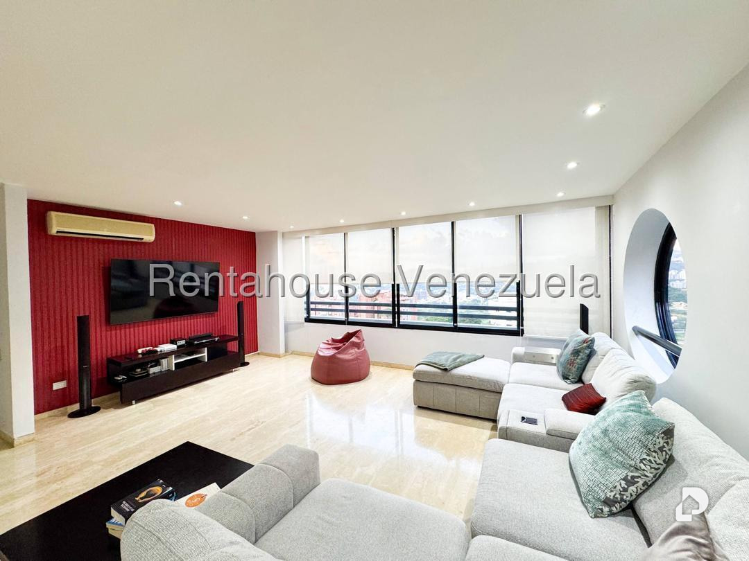 Apartamento en Colinas de Valle Arriba, Caracas