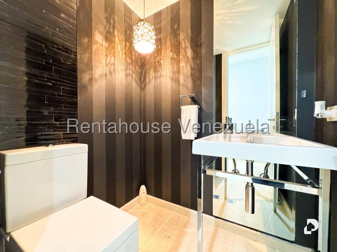 Apartamento en Colinas de Valle Arriba, Caracas
