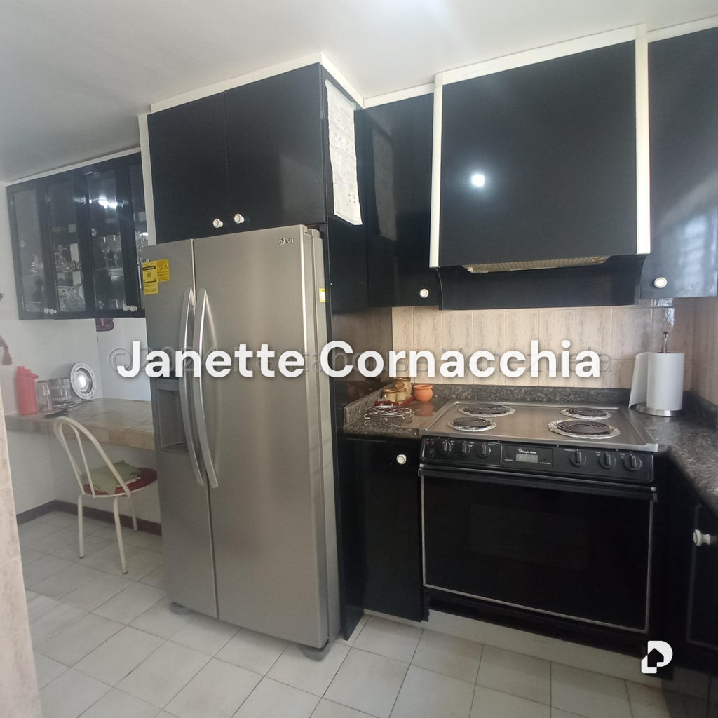 Apartamento en Alto Prado, Caracas – 17