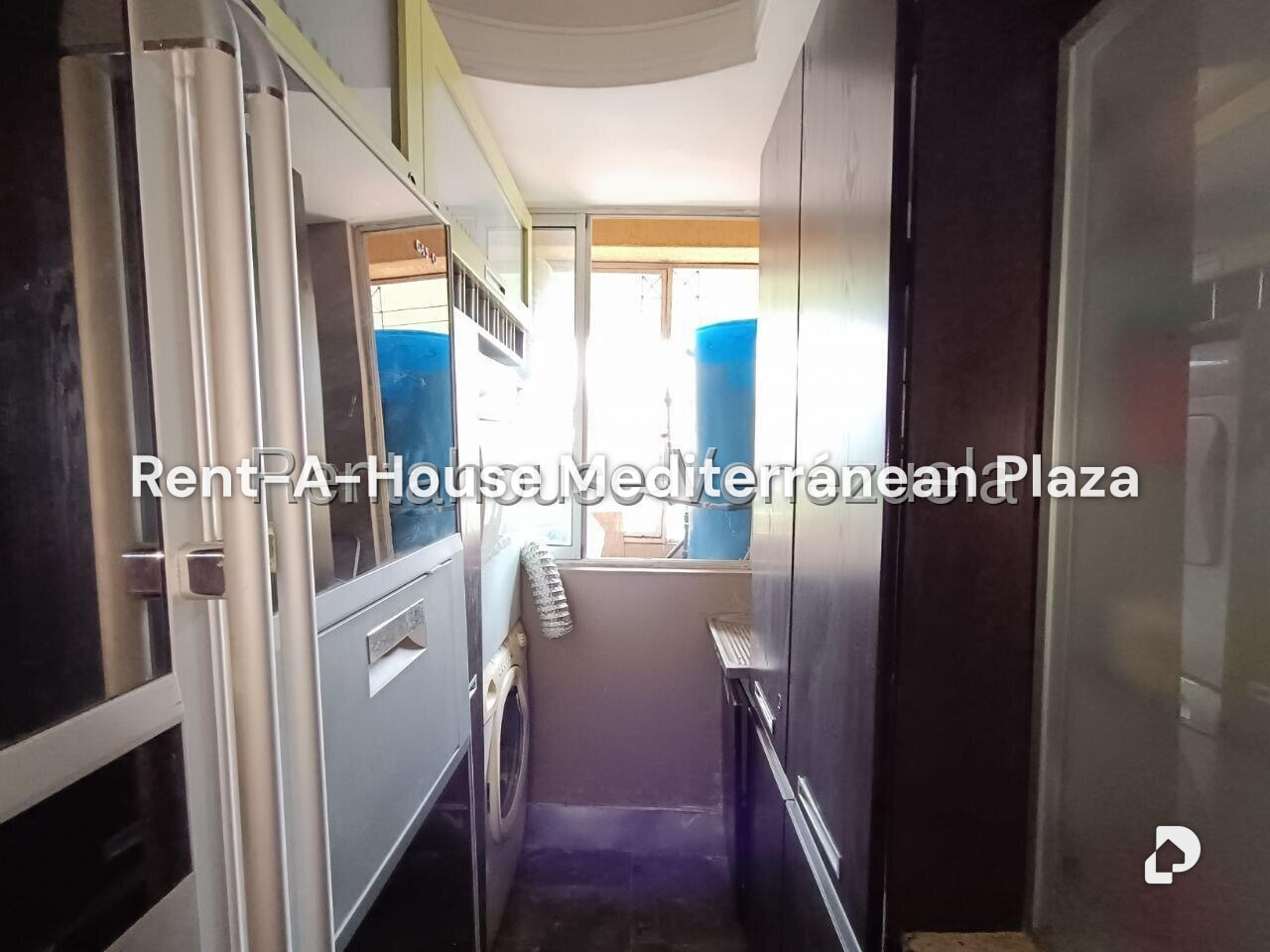 Apartamento en La Granja, Naguanagua – 11