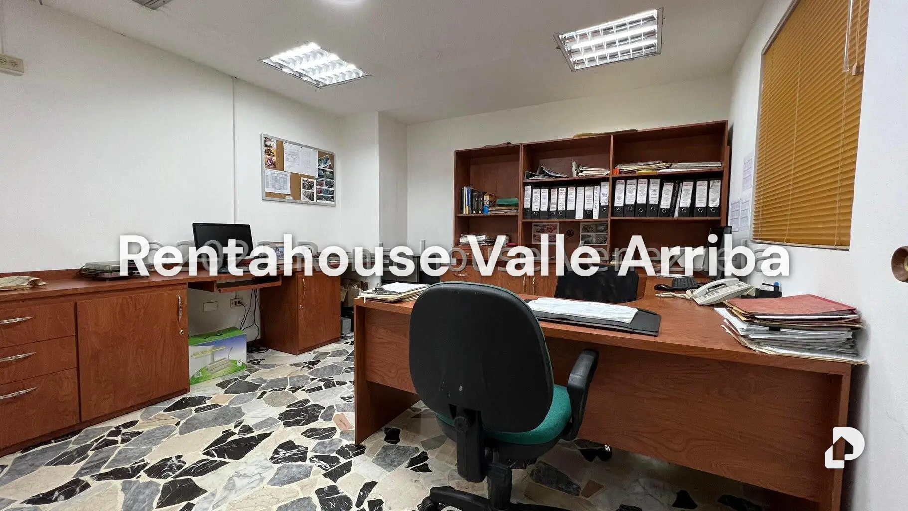 Edificio en Bello Monte, Caracas – 12