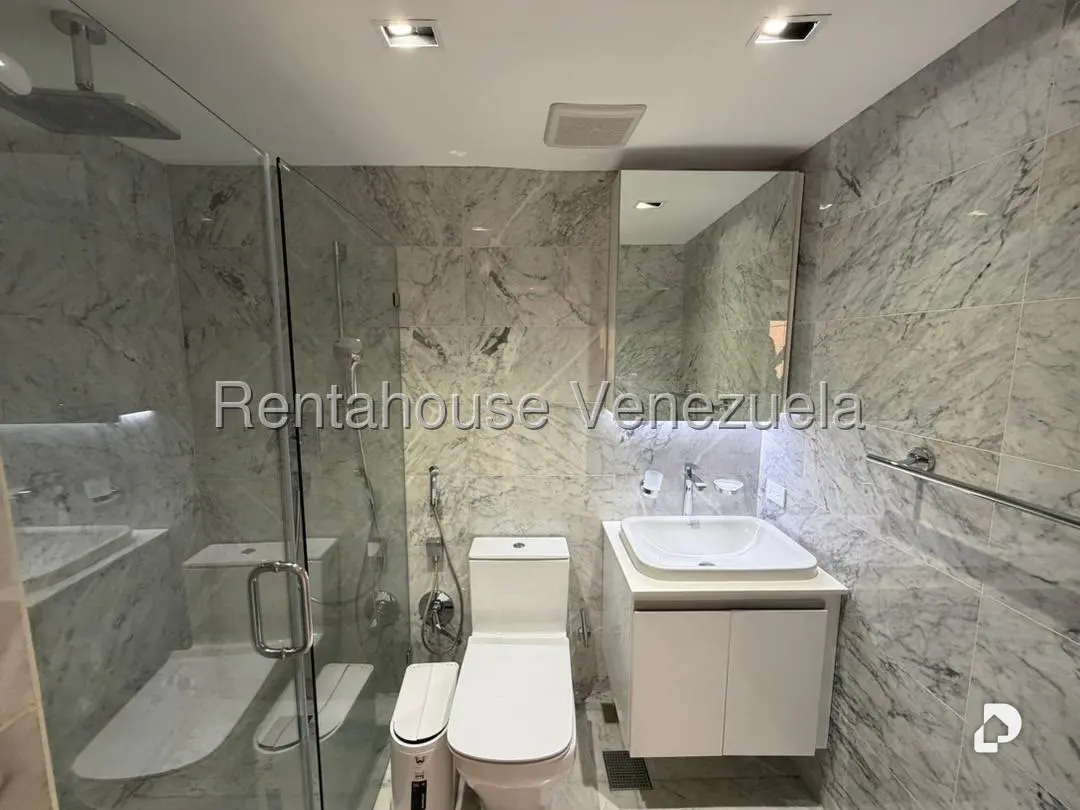 Apartamento en Campo Alegre, Caracas – 10