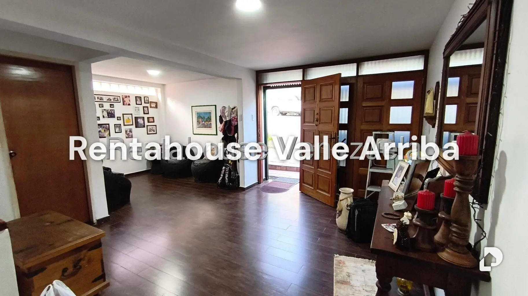 Casa en Lomas De La Trinidad, Caracas – 7