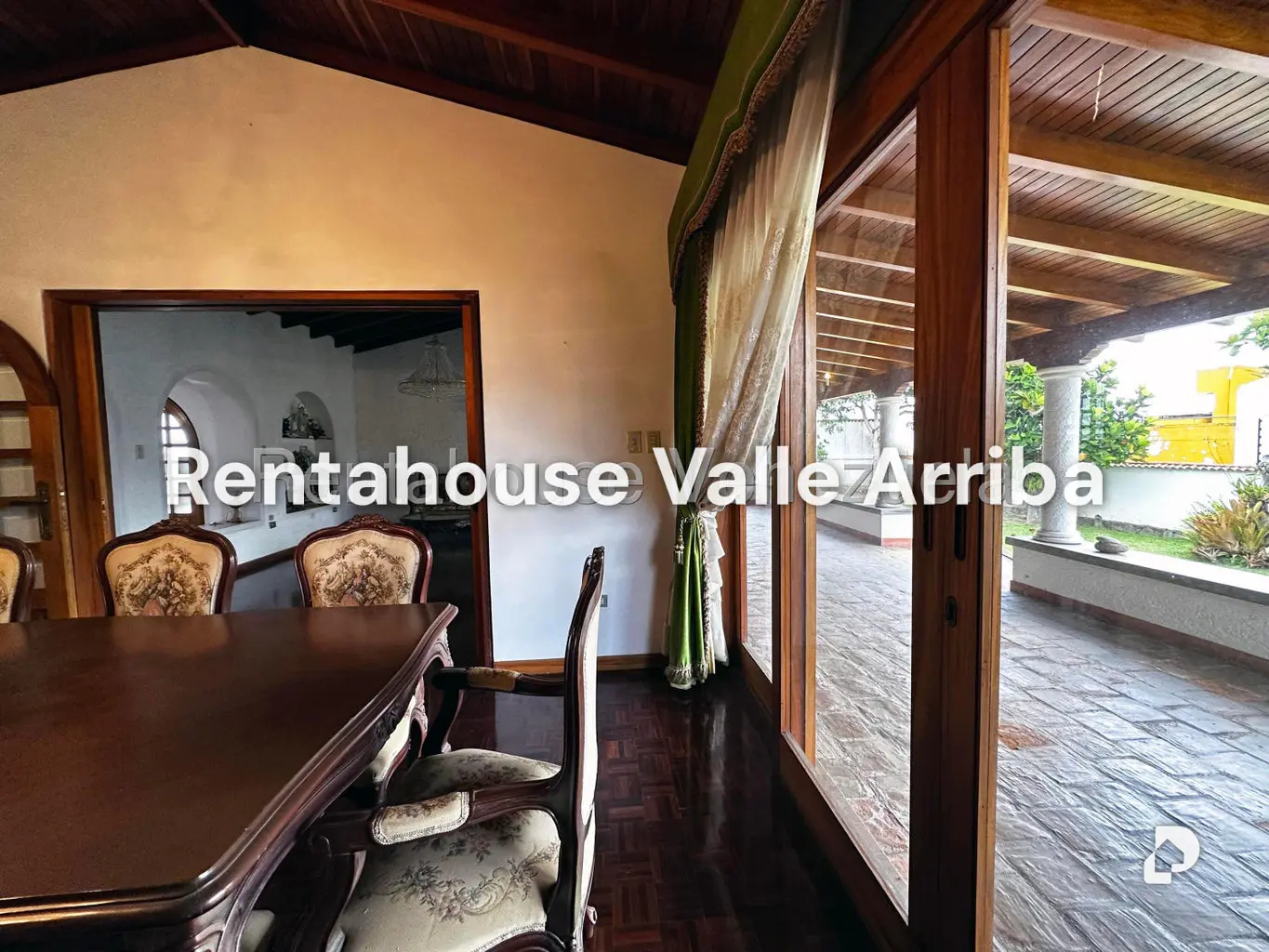 Casa en La Lagunita Country Club, Caracas – 12