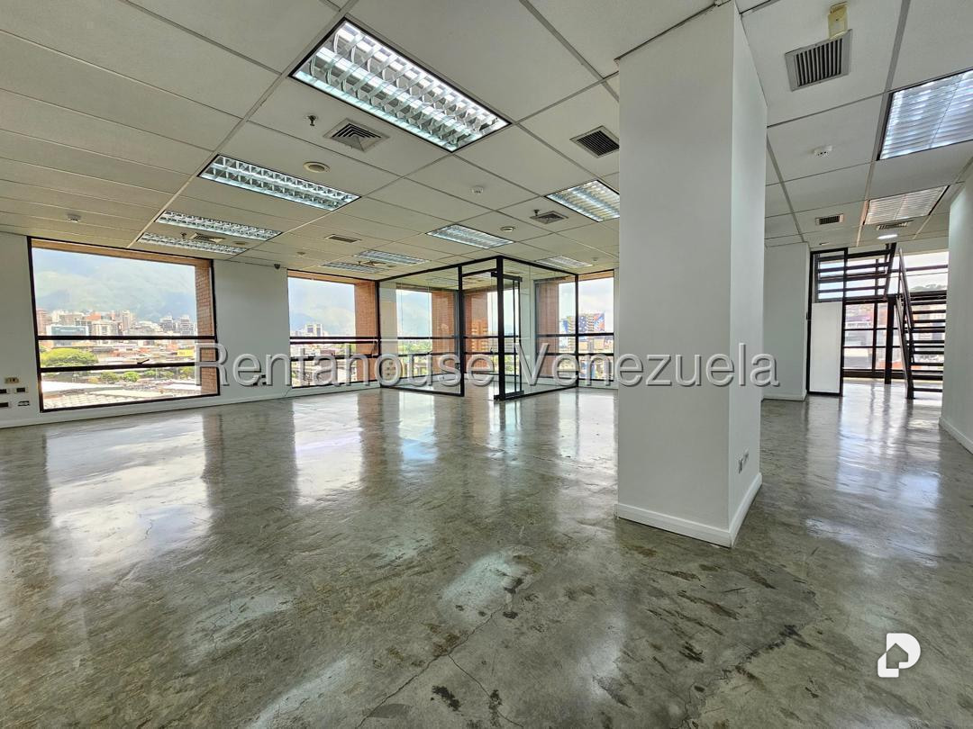 Oficina en Las Mercedes, Caracas – 5