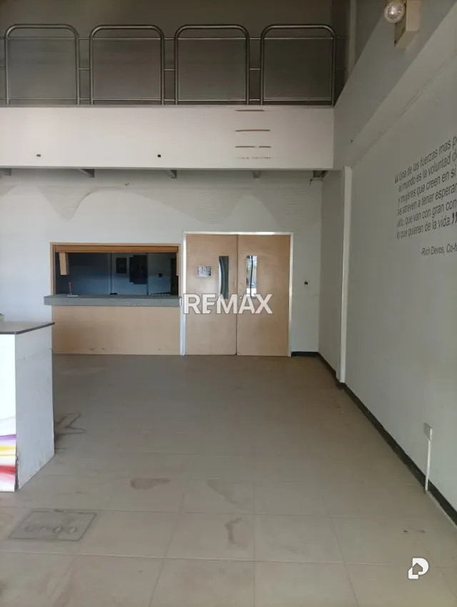 Local comercial en Av. 16, Maracaibo – 3