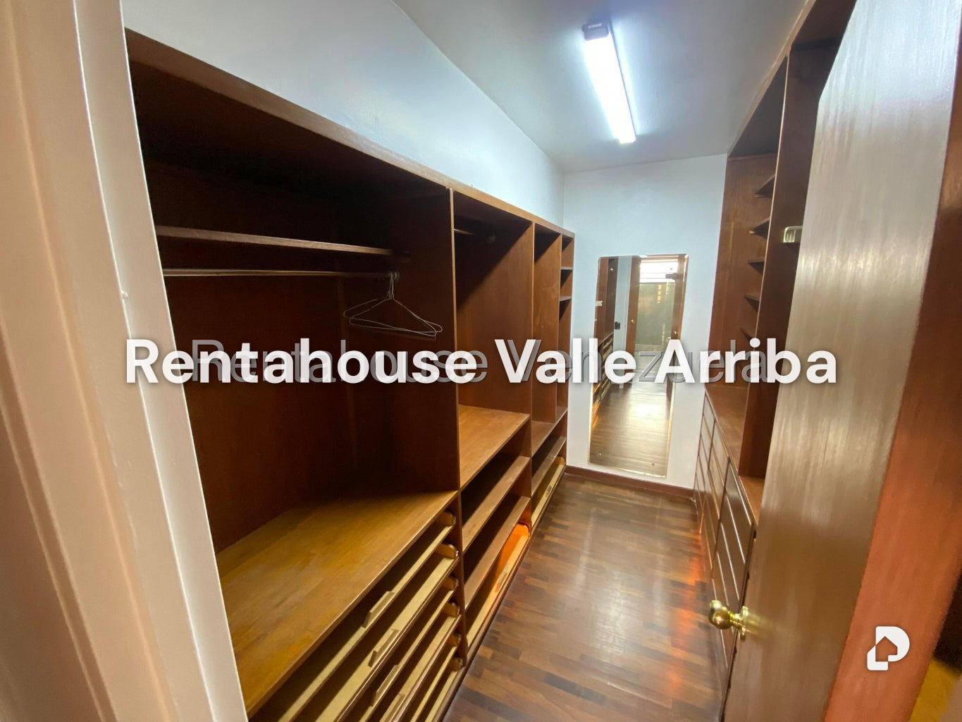 Apartamento en Santa Eduvigis, Caracas – 24
