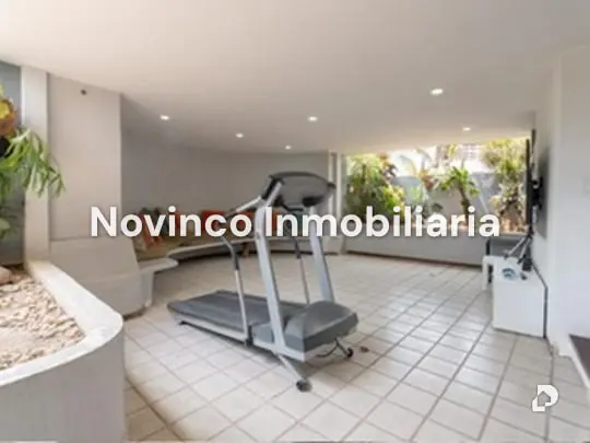 Apartment in Country Club, Caracas – 11