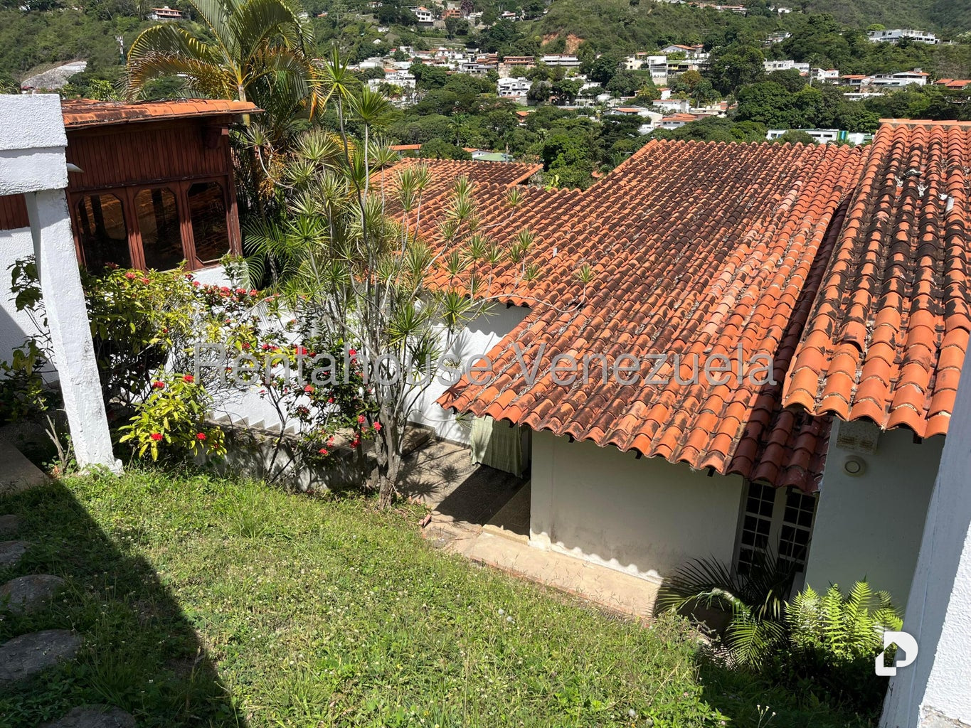 Casa en Prados del Este, Caracas – 5