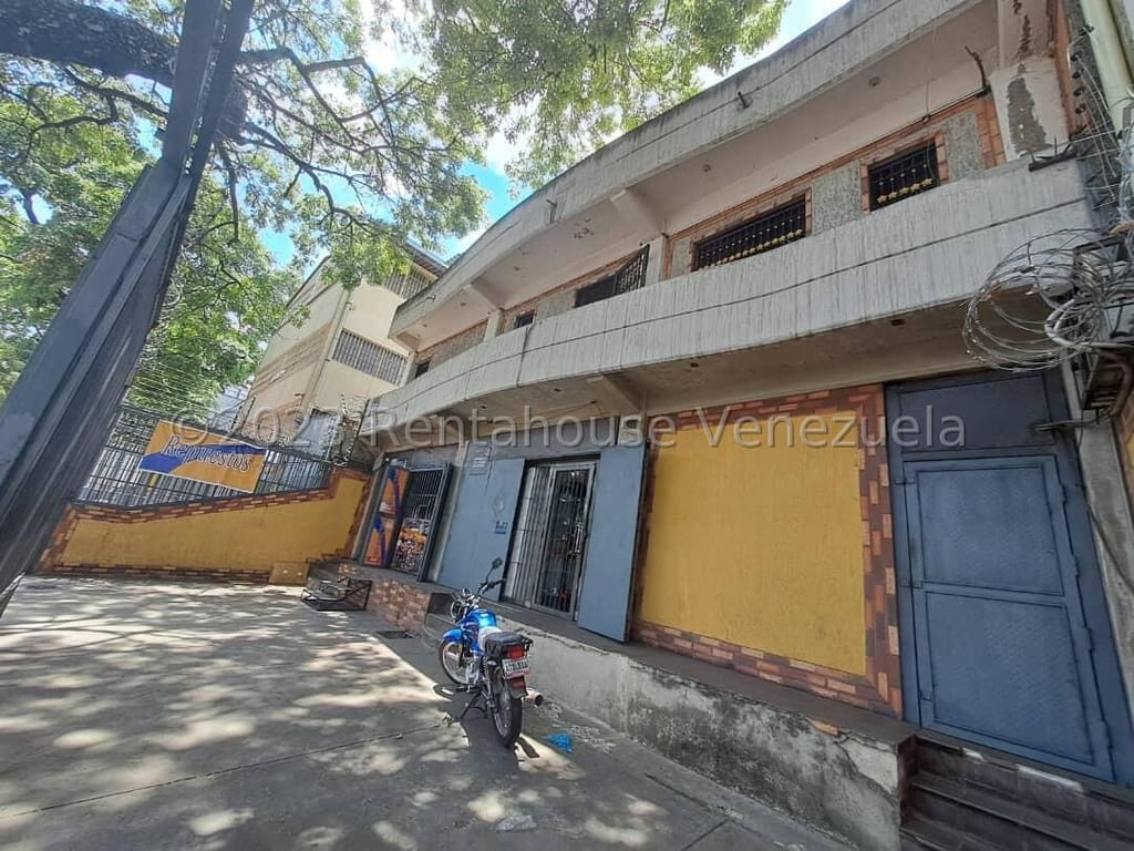 Edificio en Prado de María, Caracas - 1