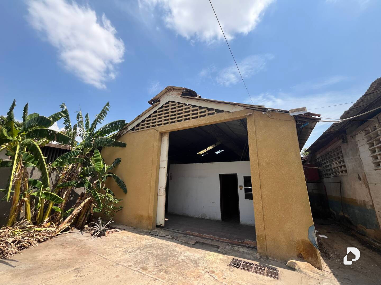 Warehouse in Nueva Vía, Maracaibo – 1