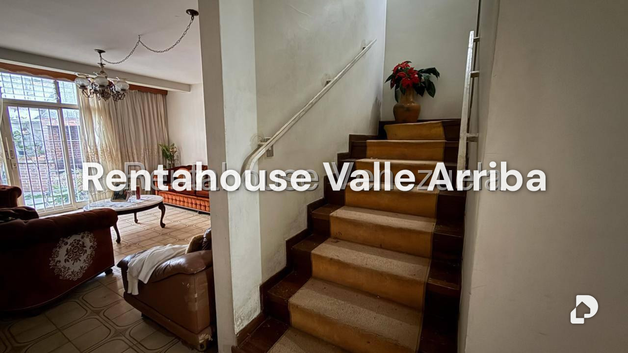 Casa en Alto Prado, Caracas – 20