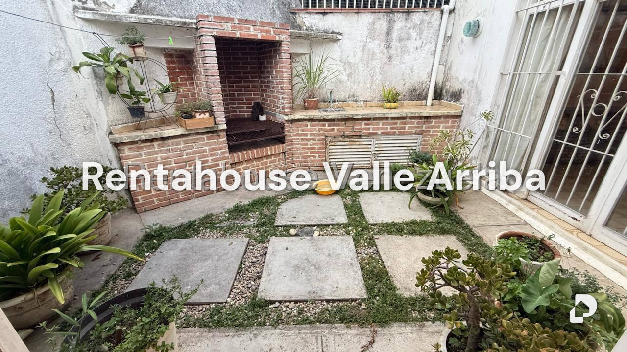 Casa en Alto Prado, Caracas – 8