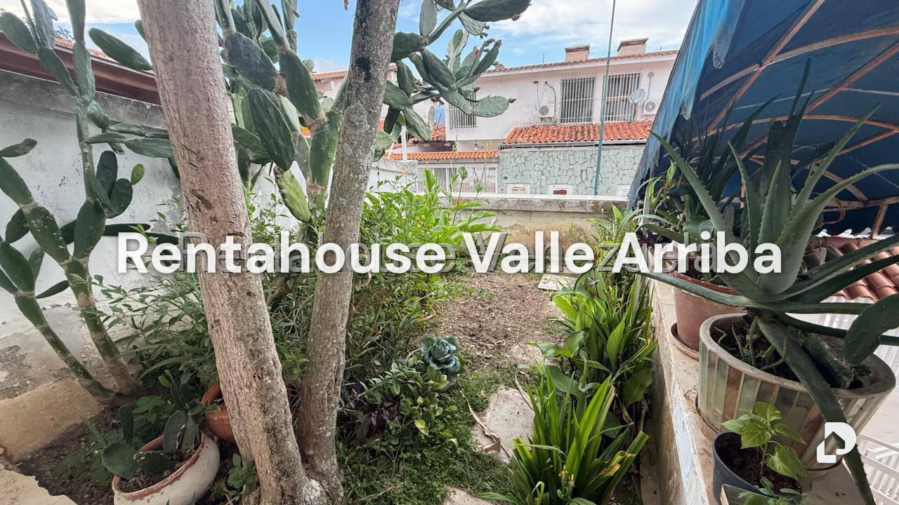 Casa en Alto Prado, Caracas – 27