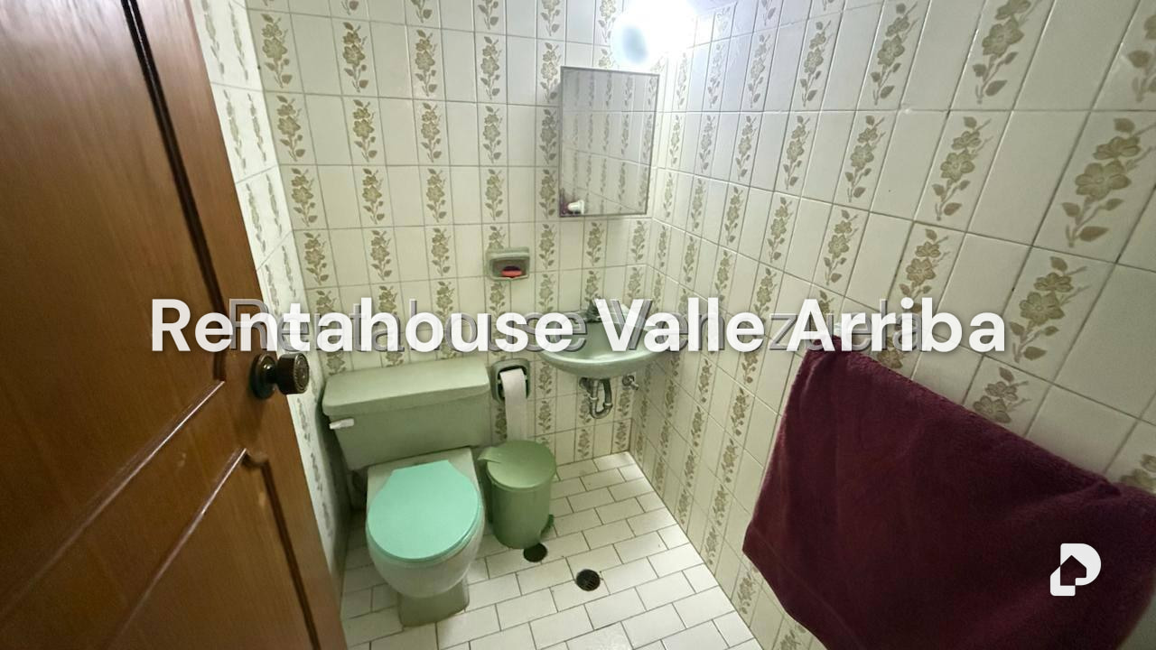 Casa en Alto Prado, Caracas – 5