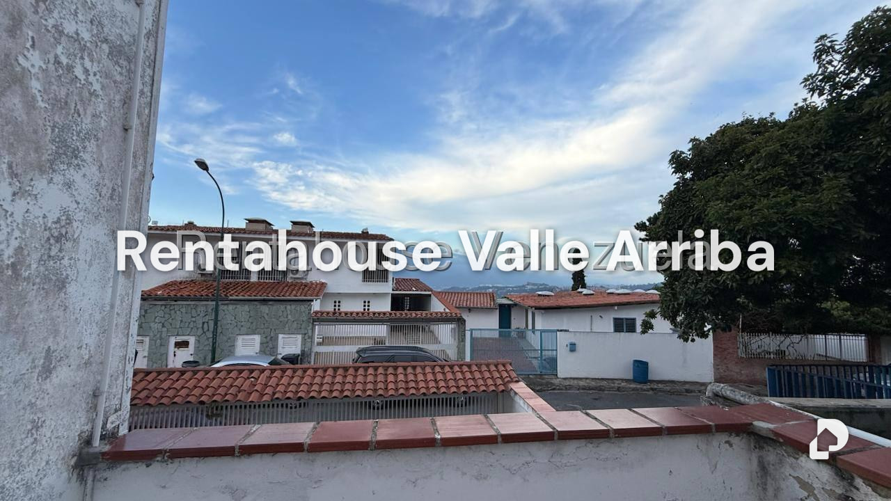 Casa en Alto Prado, Caracas – 16