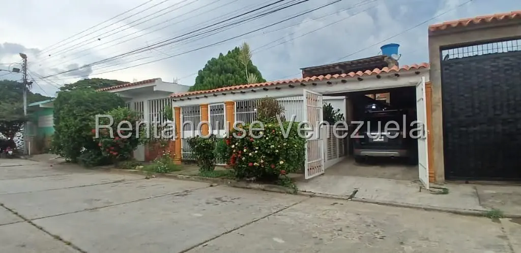 House in Libertador - 1