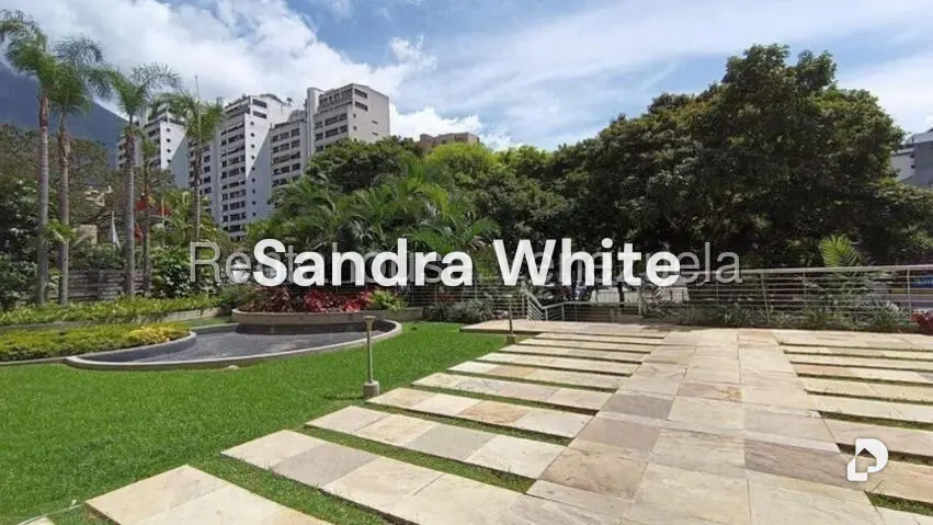 Apartamento en Santa Eduvigis. 27-7073, Caracas – 18