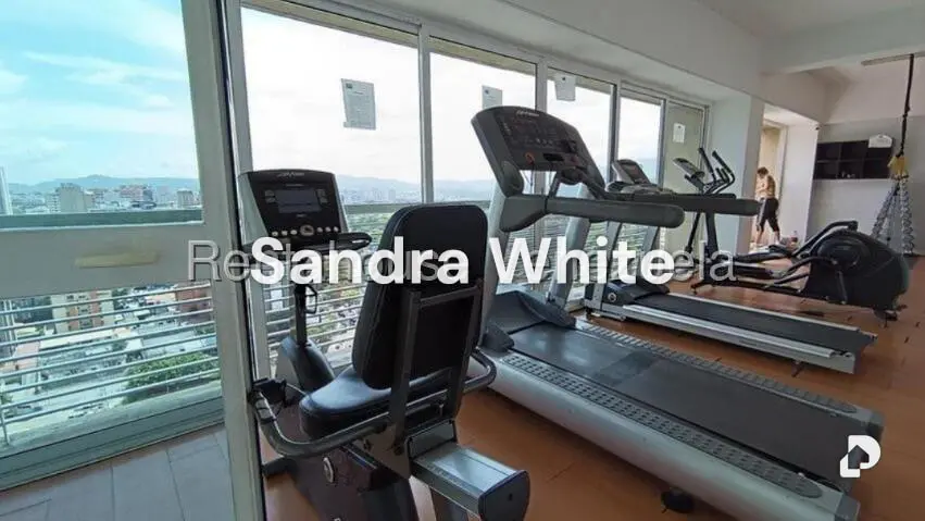 Apartamento en Santa Eduvigis. 27-7073, Caracas – 24