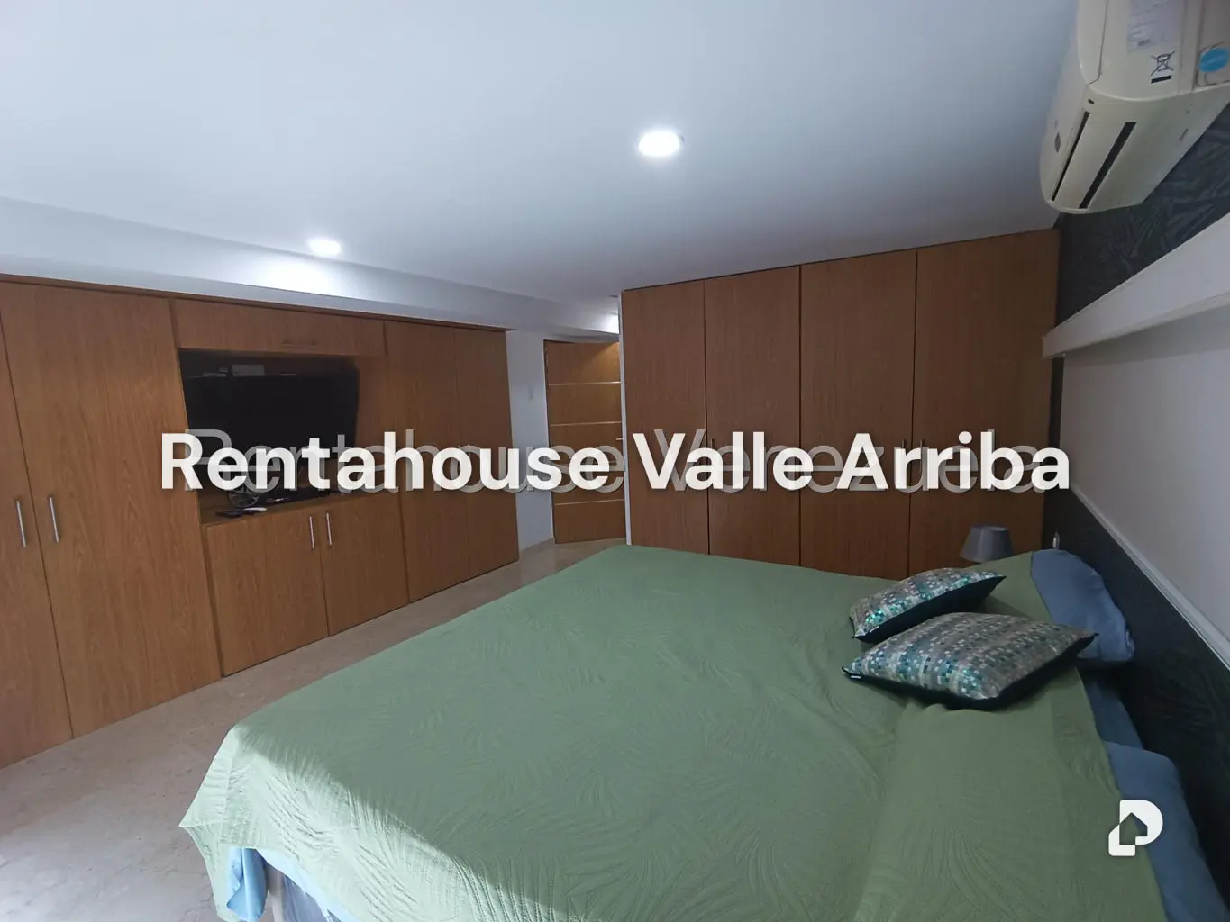 Apartamento en Los Naranjos de las Mercedes, Caracas – 13