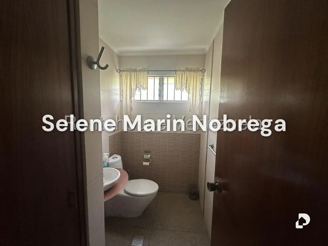 Casa en Colinas de Bello Monte, Caracas – 11