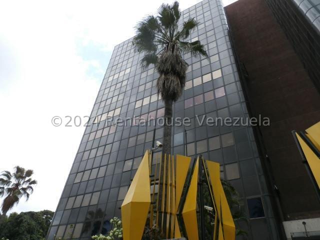 Oficina en Las Mercedes, Caracas - 1