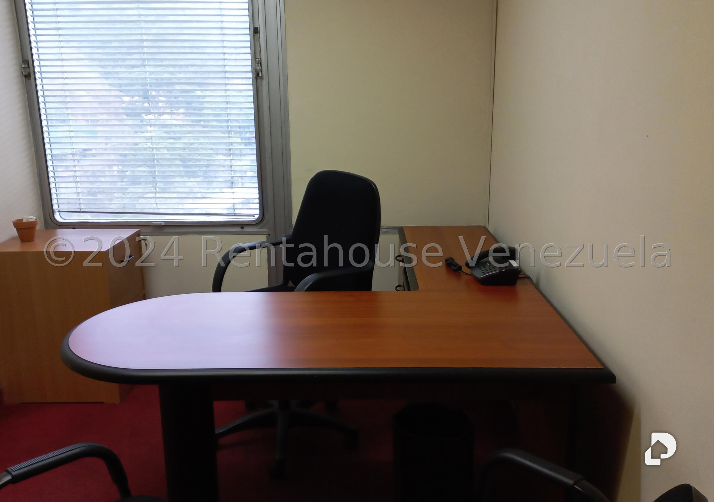 Oficina en Las Mercedes, Caracas – 5