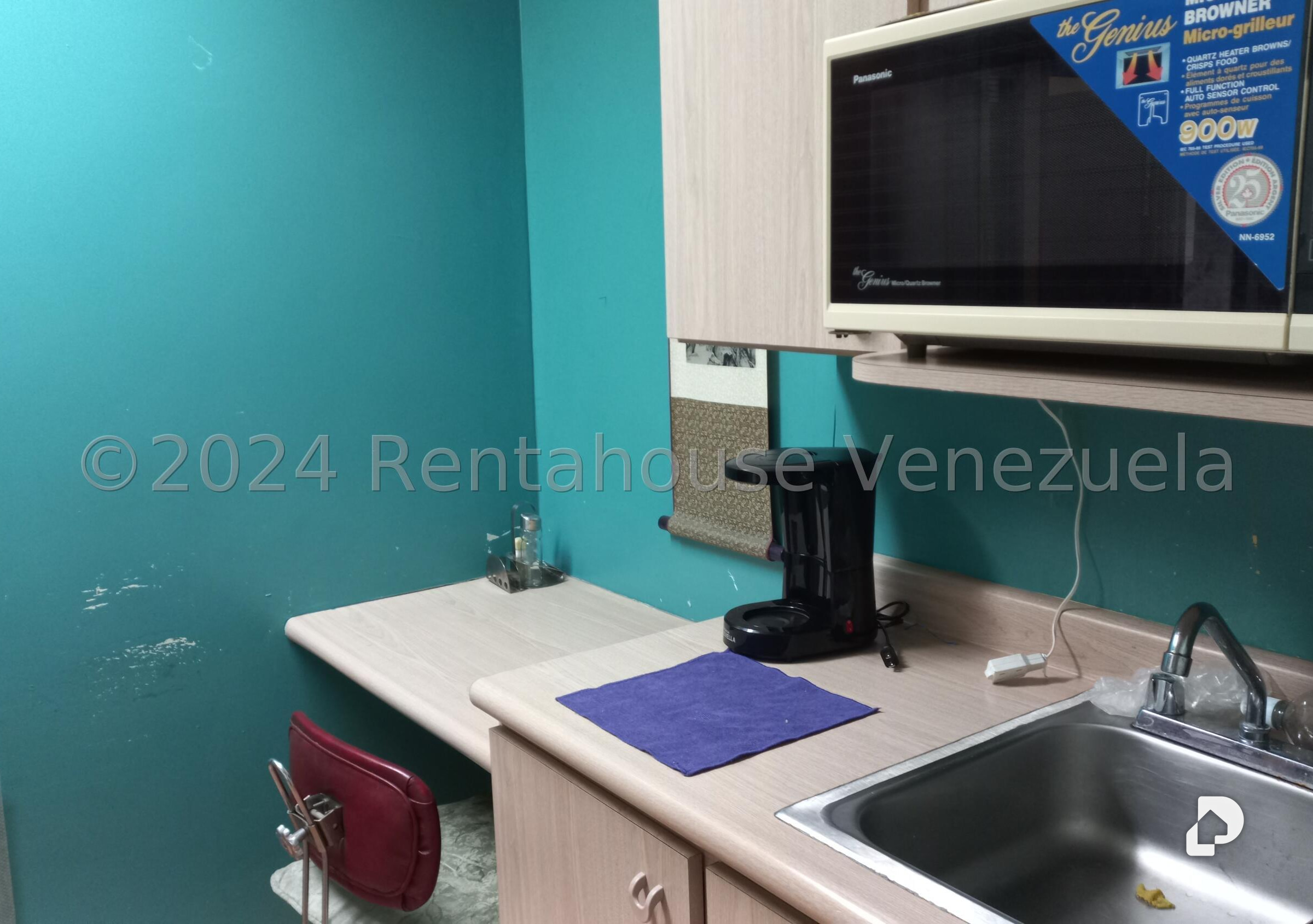 Oficina en Las Mercedes, Caracas – 7