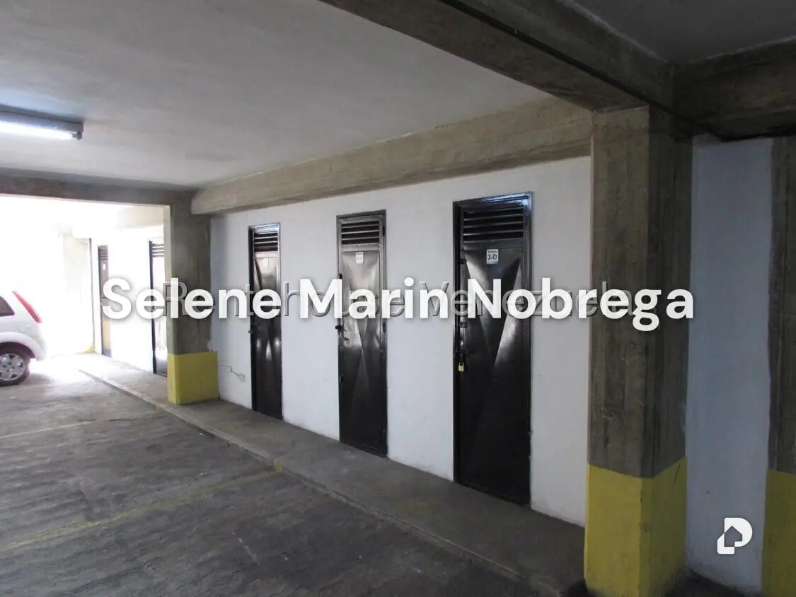 Oficina en Las Mercedes, Caracas – 29