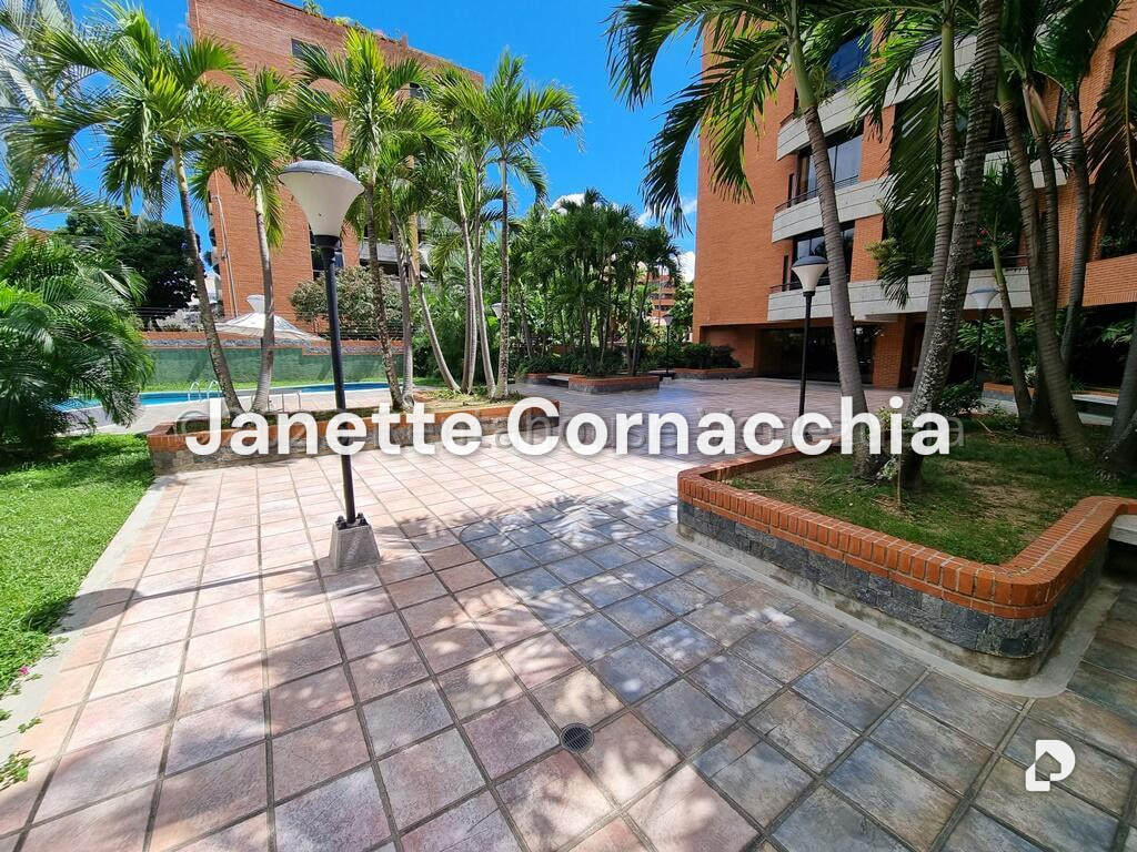 Apartamento en Campo Alegre, Caracas – 26
