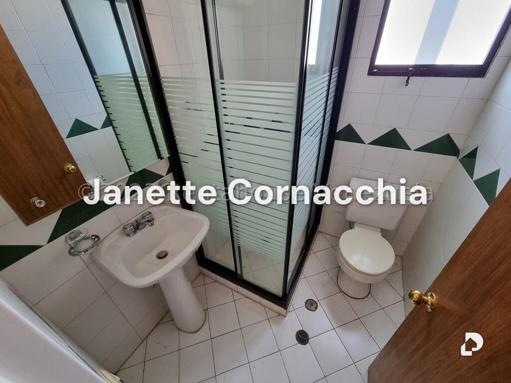 Apartamento en Campo Alegre, Caracas – 21