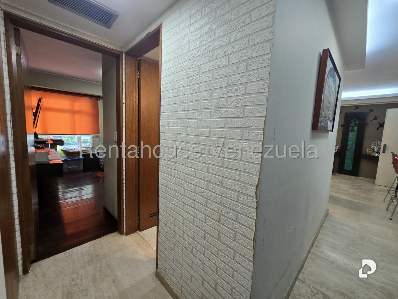 Apartamento en El Rosal, Caracas – 25