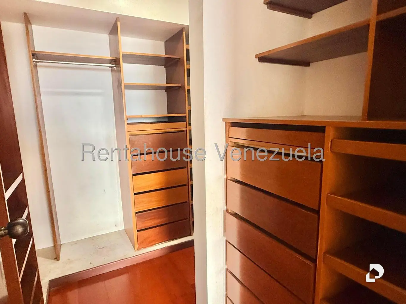 Apartment in Manzanares, Caracas – 48