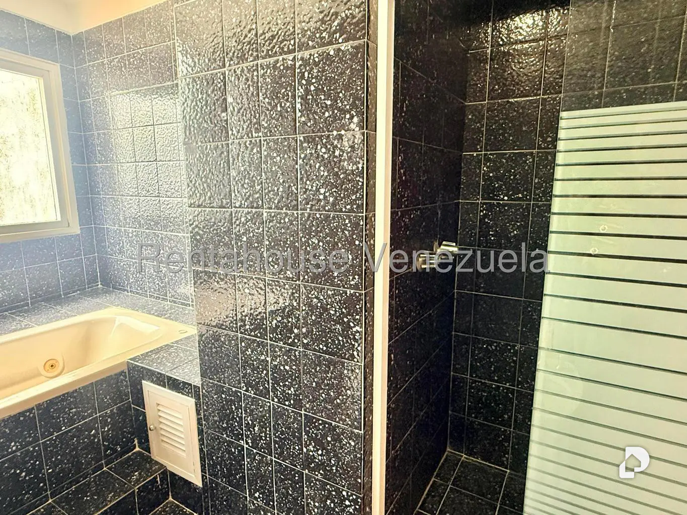 Apartment in Manzanares, Caracas – 53