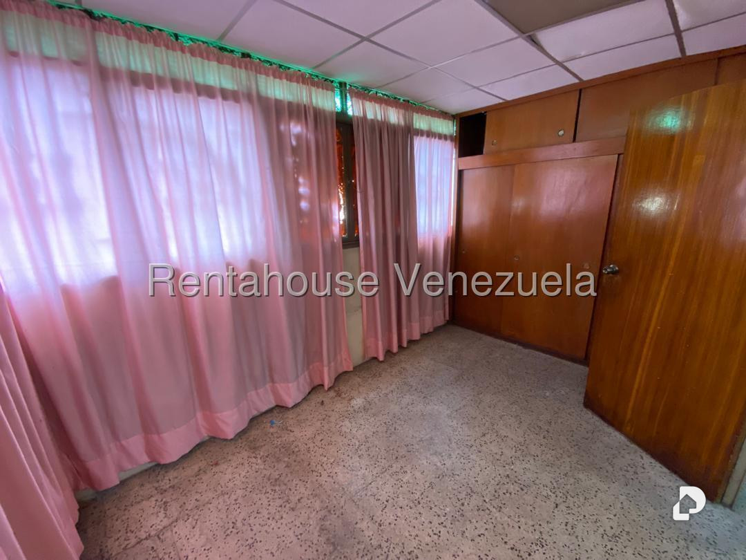 Casa en Catia, Caracas – 10