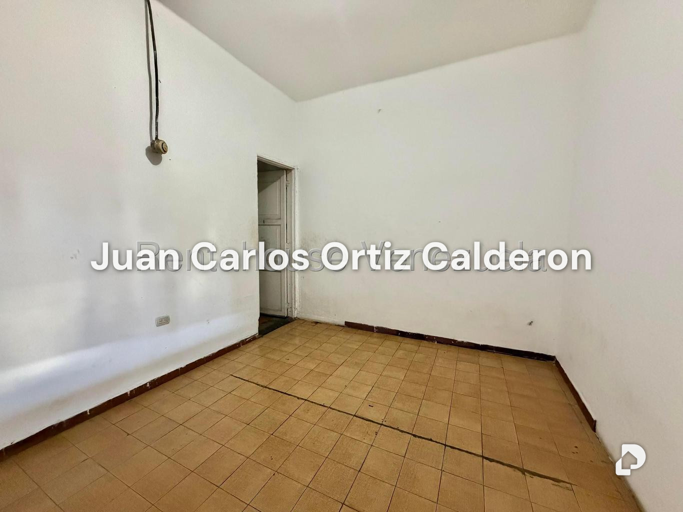 Casa en Bello Monte, Caracas – 18