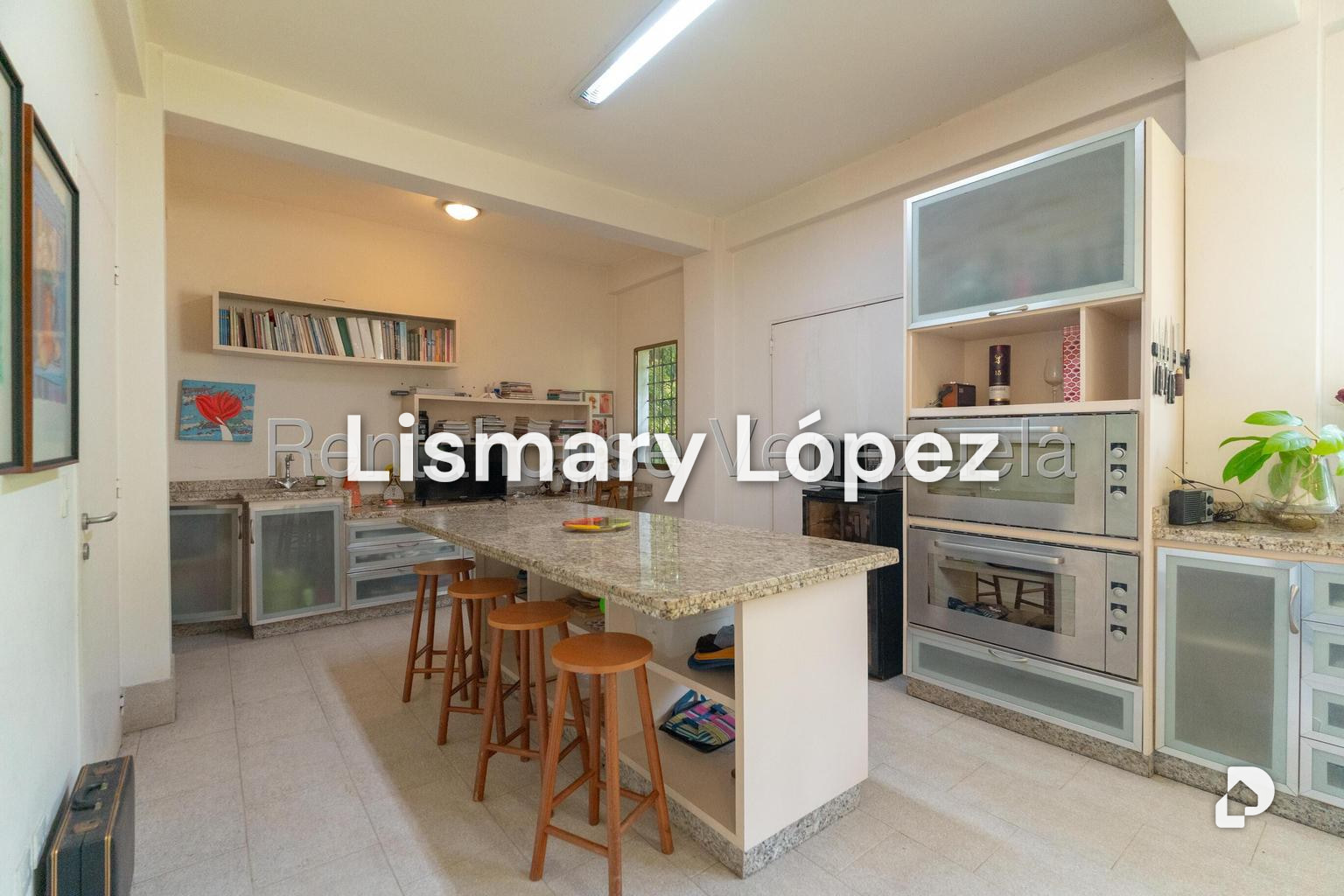 Casa en Miranda, Caracas – 19