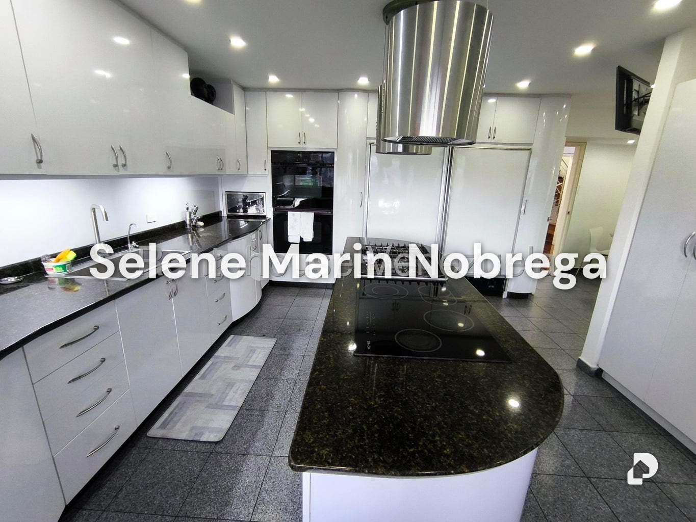 Apartamento en Santa Fe Norte, Caracas – 18