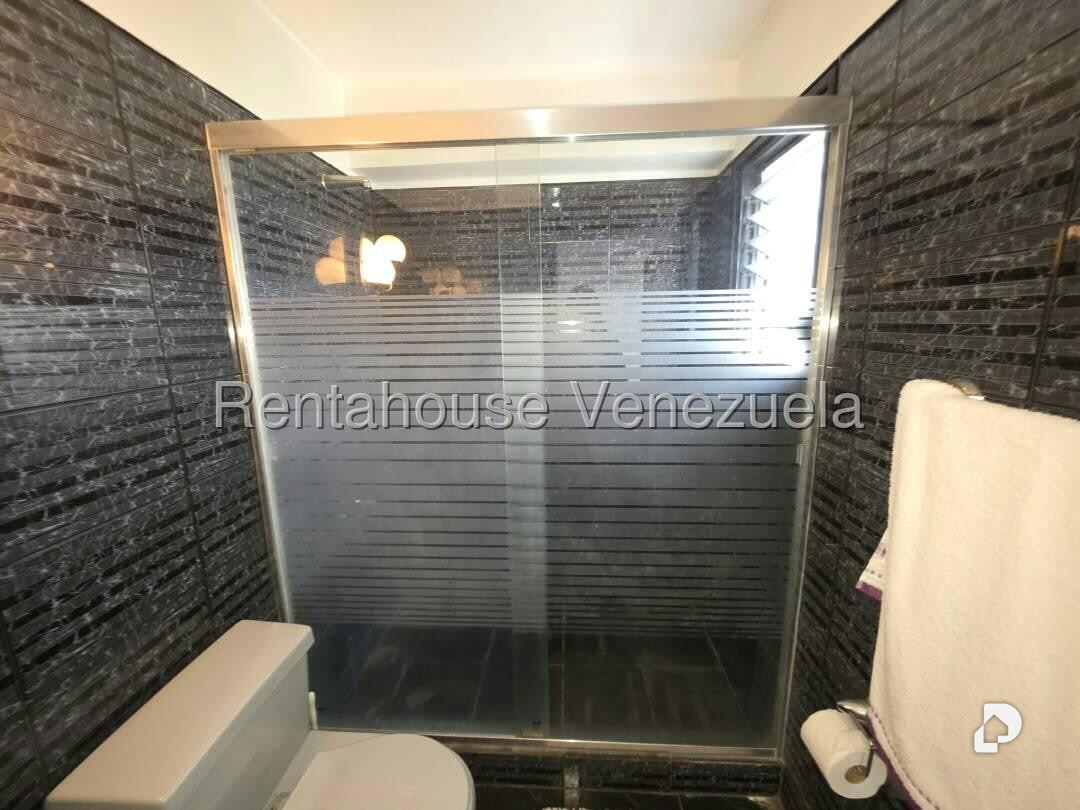 Apartamento en El Cigarral, Caracas – 11