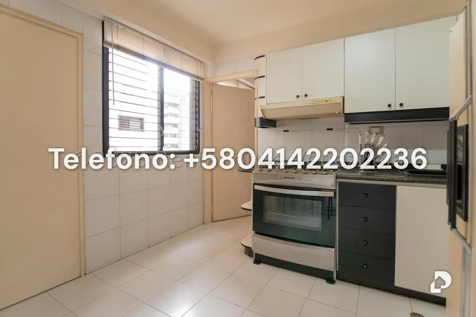 Apartamento en Los Palos Grandes, Caracas – 18