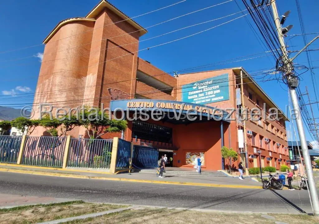Commercial space in El Castillejo, Guatire - 1