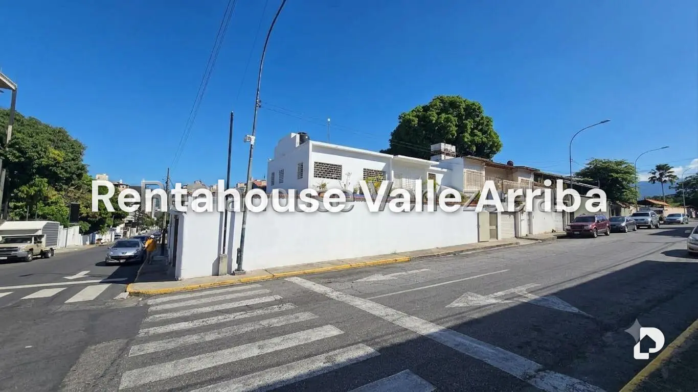 Local comercial en Los Palos Grandes, Caracas – 3