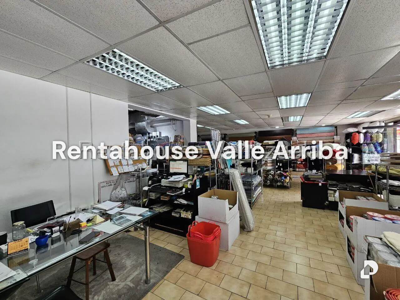 Local comercial en Los Palos Grandes, Caracas – 11